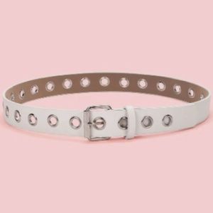 White Square Buckle Belt